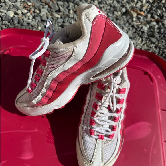 NIKE AIR 2010 Stylish White and Pink Women's Sneakers Sz 7 - Picture 6 of 13